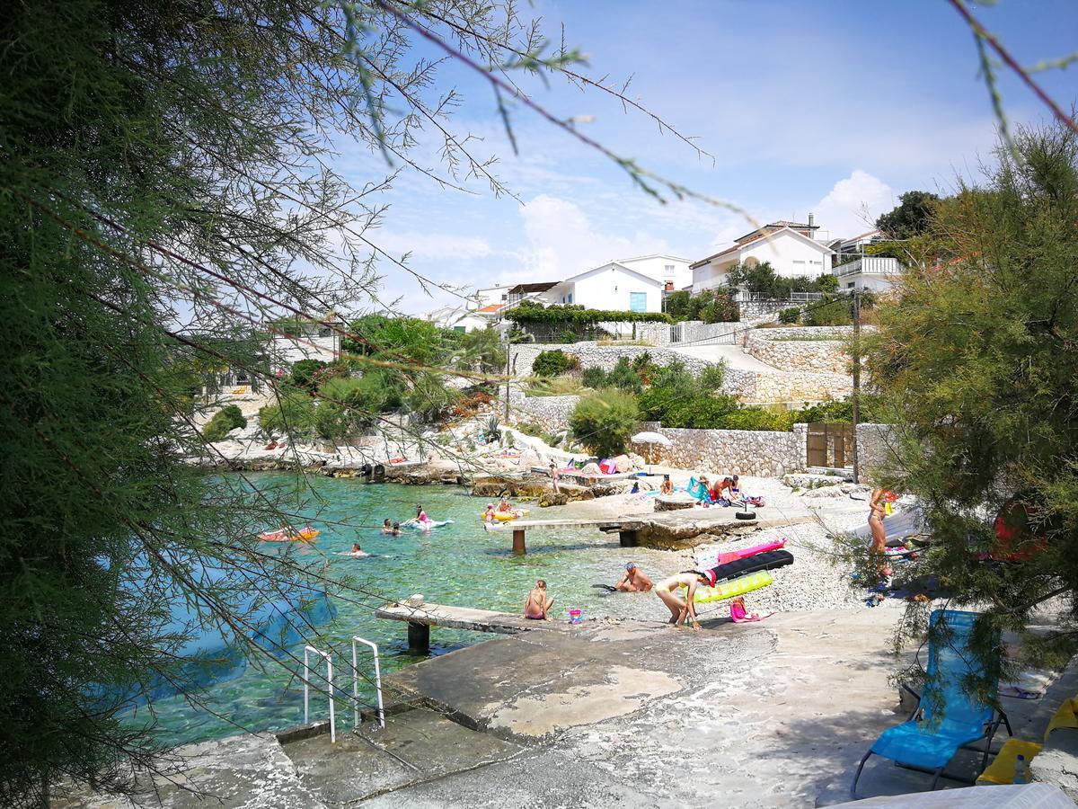 Apartments Villa Laguna With Pool Ražanj المظهر الخارجي الصورة